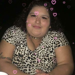 Meet your Posher, Isabel